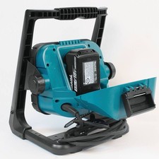 Makita DML805 18v Lxt Li-ion Cordless/corded 20 Led Flood Light [bare Tool]