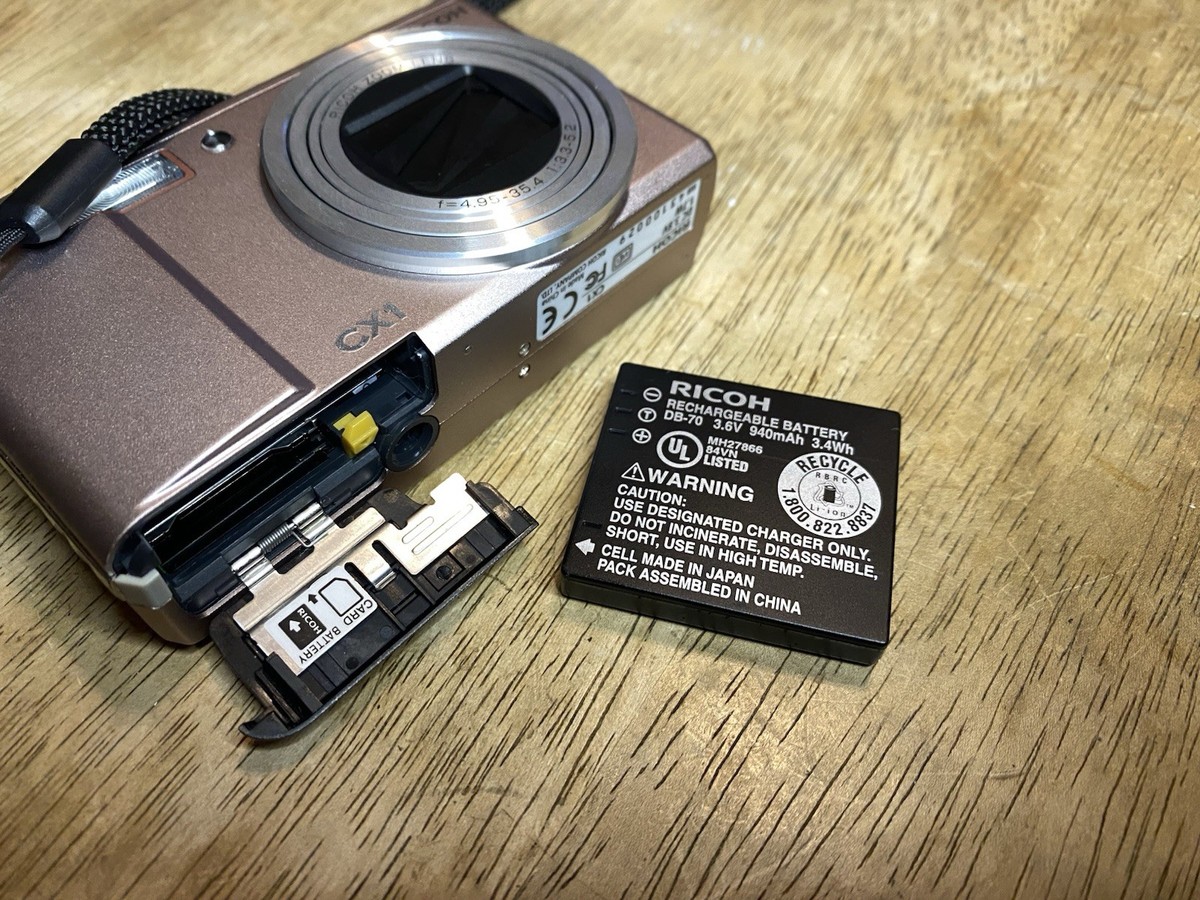 RICOH CX1 デジタルカメラ Amazon | RICOH デジタルカメラ CX1 ブラック CX1BK