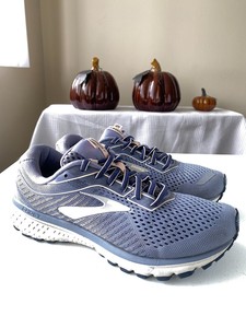 brooks ghost womens size 8
