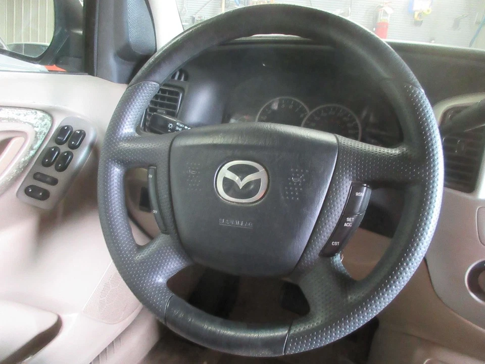 Used Side Marker Light Assembly fits: 2003 Mazda TRIBUTE Side Marker side fender Foto 3 de 4