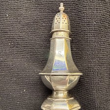 Solid Sterling Silver Salt Shaker  Circa 1916 Model # 522S -41 Grams