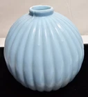 ANTIQUE LT BLUE MILK GLASS  RIBBED PLEATED LIGHTNING ROD GLOBE BALL WEATHERVANE
