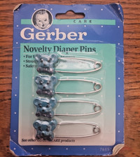 VINTAGE, 1991, GERBER NOVELTY DIAPER PINS, Blue Bear, Baby, Sealed in orig. pack