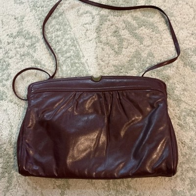 Etienne Aigner Burgundy Shoulder Bag Logo Pleated Snap Gold Hardware Vintage