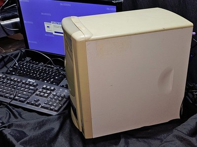 HP Pavilion 6470z Vintage PC Win98 Boots ZIP Drive Serial Cam Port