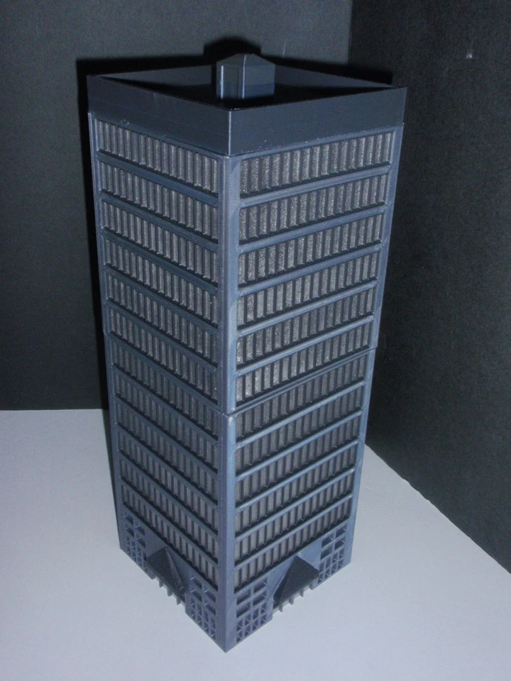 N Scale Skyscraper / Building/ High Rise/Office Building - Open Windows - - Image 2 of 4
