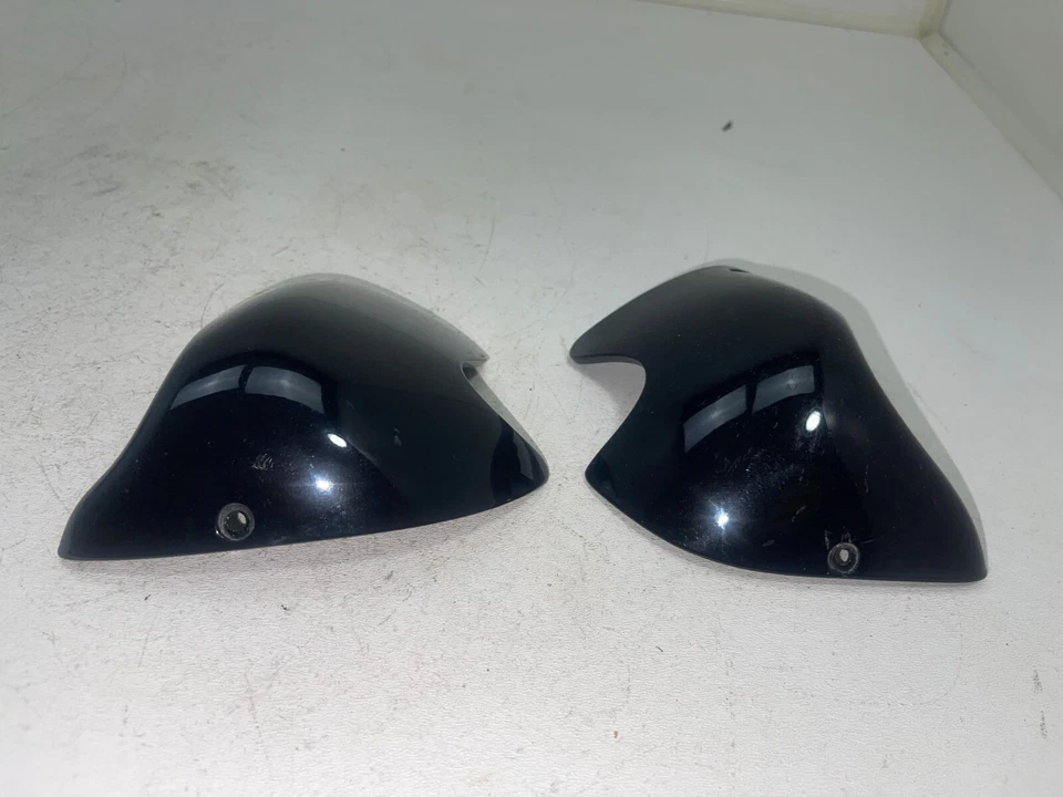 Harley Davidson 2009 FLTR Road Glide altavoces soportes de caja delanteros derecho izquierdo Foto 2 de 4