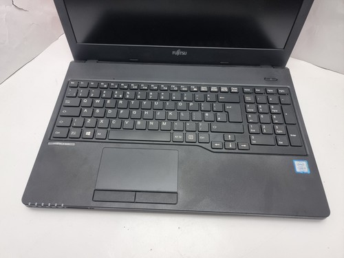 Fujitsu Lifebook 15.6" Laptop - 7th Gen Core i5 8Gb RAM 256GB SSD Webcam RED - Picture 3 of 9