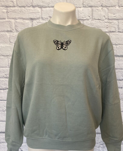 Wild Fable Oversized Sweatshirt With Butterfly Size XXL - Picture 1 of 8