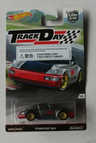 Hot Wheels Premium Team Transport 17 RWB PORSCHE 930 AERO LIFT