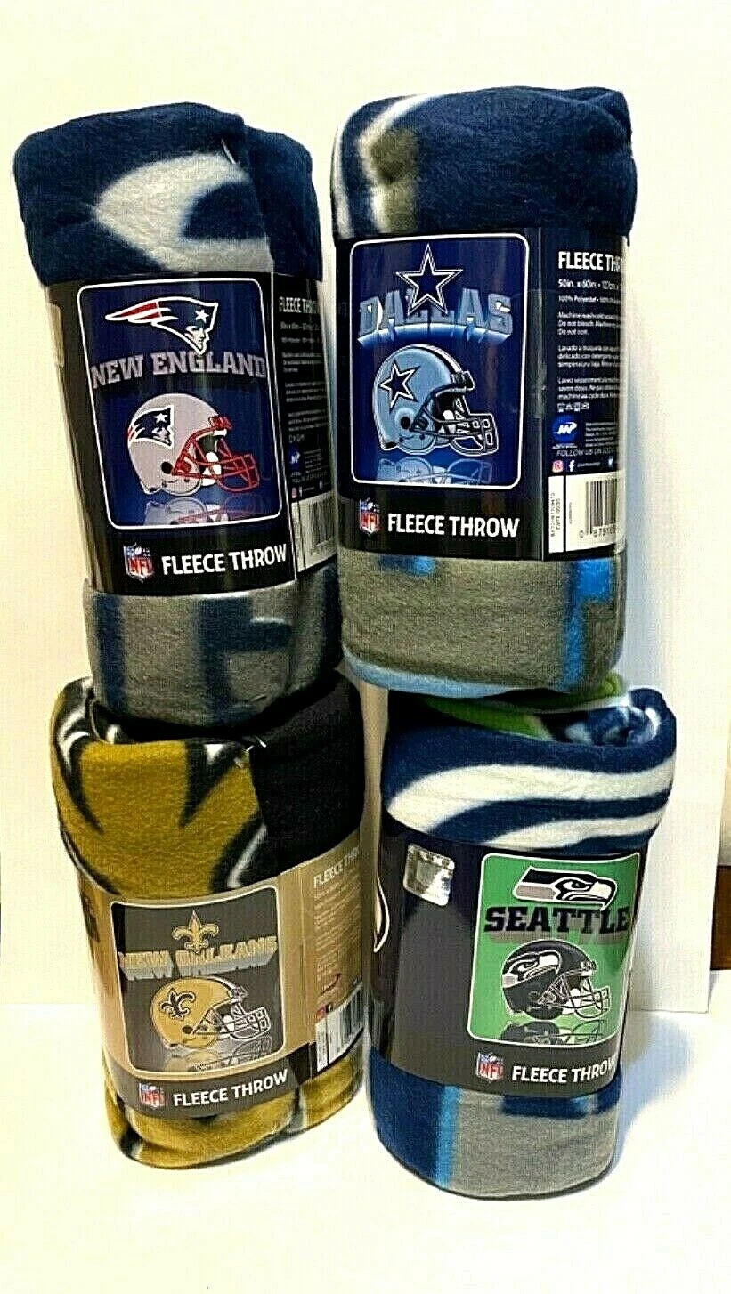 Mirror Grid Iron Fleece Throw Blanket