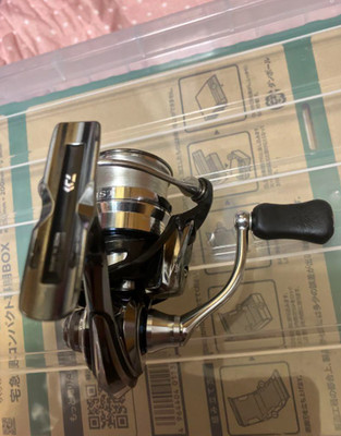 Daiwa 18 Exist LT2500S-CXH From Japan