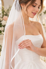 Satin Ribbon Edge Bridal Wedding Veil Fingertip Knee Length Chapel Cathedral