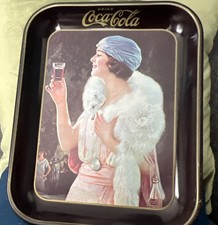 Coca-Cola Vintage Tray Picture In Good Condition