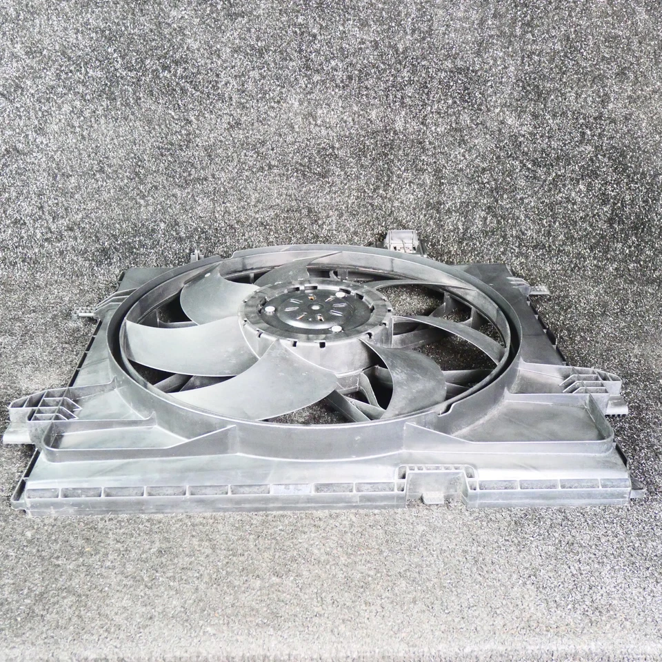 Mercedes GLE350 Engine Cooling Motor Fan 2016 2018 A0999062400 W166 67K Foto 3 de 4