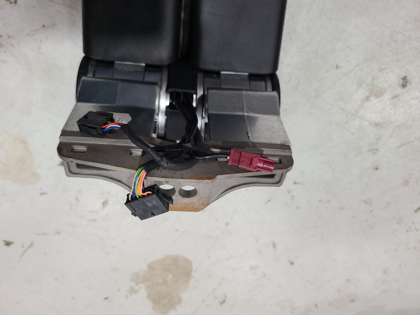 2005 bentley arm rest