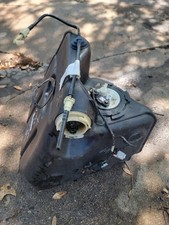 CHEVROLET CORVETTE C6 05-13 OEM RIGHT PASSENGER GAS FUEL TANK ASSEMBLY