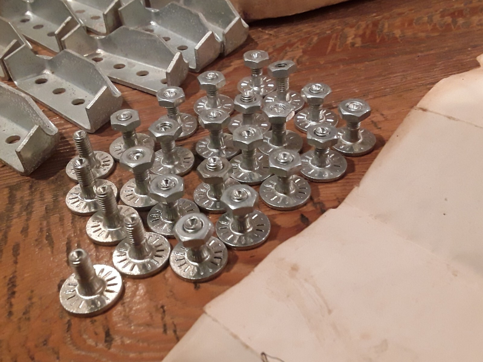 Vintage Arctic Cat Snowmobile Hannel Cleat Ice Stud Kit Part 0134781