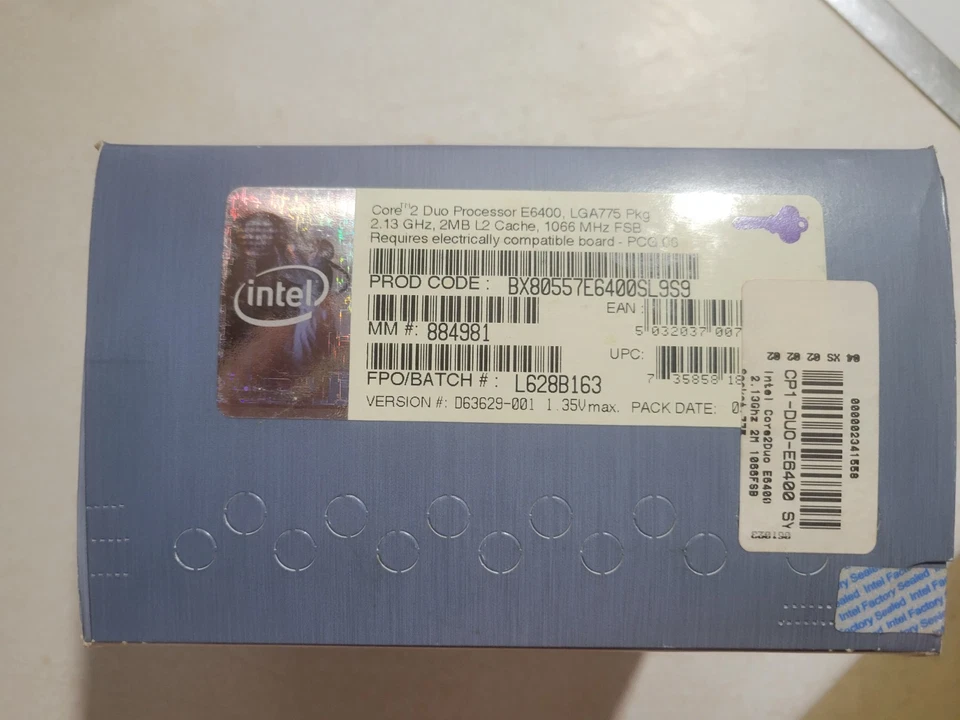 New in Factory Sealed Box Intel E6400 Dual Core Processor LGA775 Socket & Fan  - Image 2 of 3