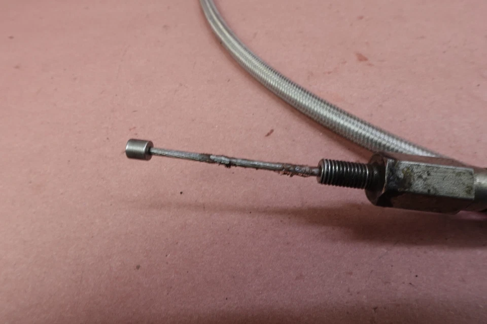 1992 Harley Davidson Dyna Glide Custom - FXDC Clutch Cable Line - Image 2 of 4