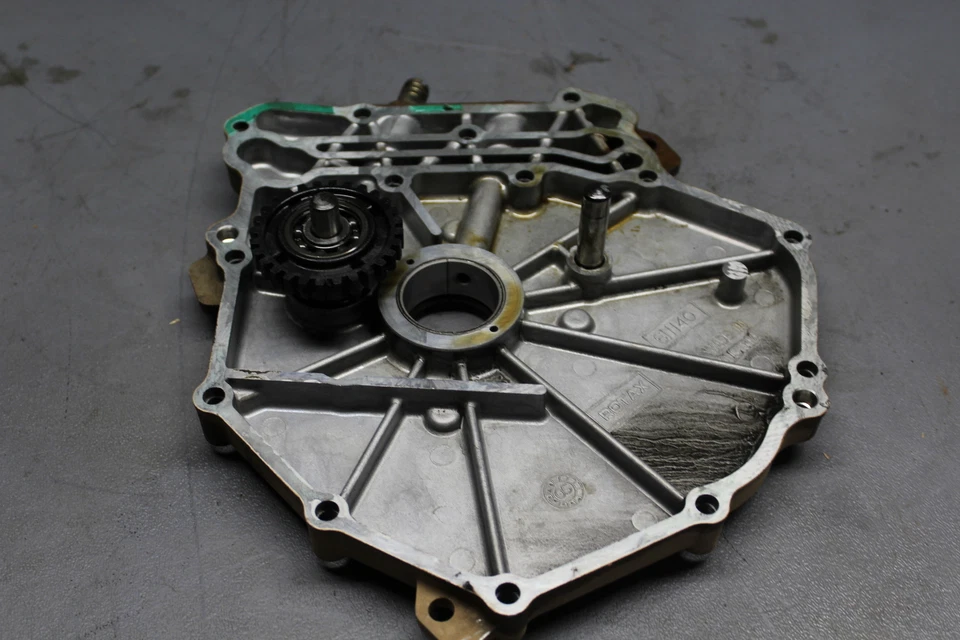 2006 bombardier outlander max 650 LEFT SIDE ENGINE COVER 420611145 - Image 3 of 4