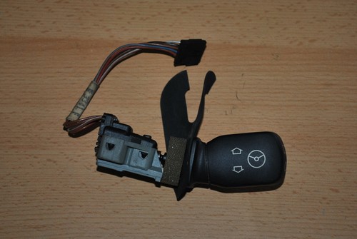 BMW 7er E38 5er E39 Schalter Lenksäulenverstellung Höhen Versteller 8352849