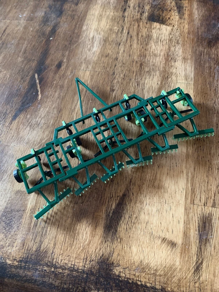 1/64 Custom Green 5shank Bladeplow Farm Toy - Image 3 of 4