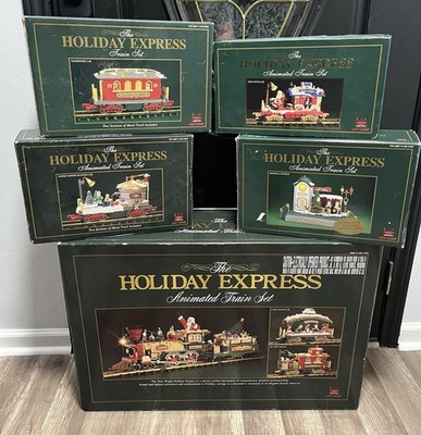 The HOLIDAY EXPRESS Animated Christmas Train Set #380 w/380-1,384-2,384-5,384-10