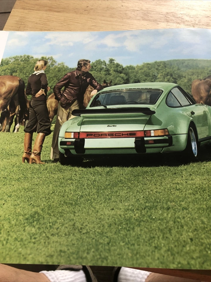 Porsche 911 1975-76 Market Sales Brochure 2.7 Carrera 3 3.0 Turbo 3.0 Targa - Image 3 of 4