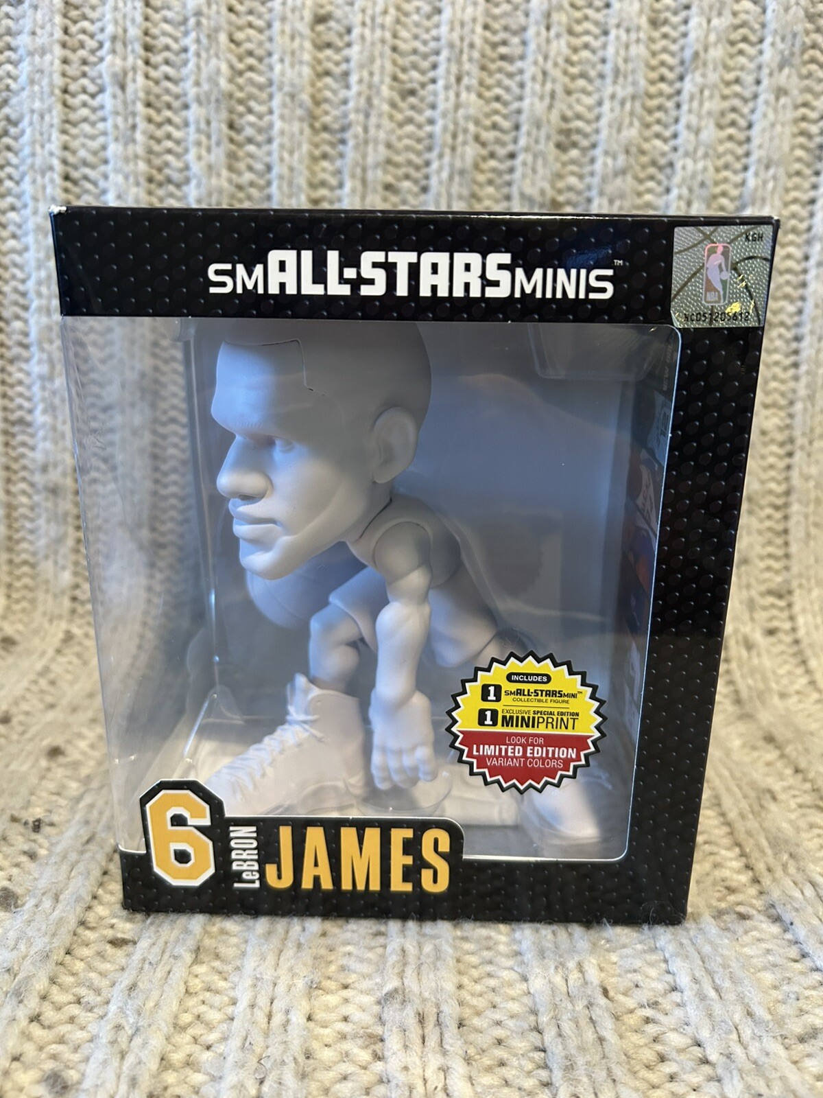 LeBron James #6 NBA smALL-STARS Minis 6” Collectible Figure White Chase NEW