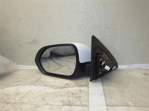 Kia Seltos 2021-2022 Left Door Mirror Power w/ Turn Signal White 87610Q5140 5140