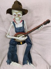 39" Animated Skeleton Playing Banjo Halloween Prop   Sound  Motion Activated
