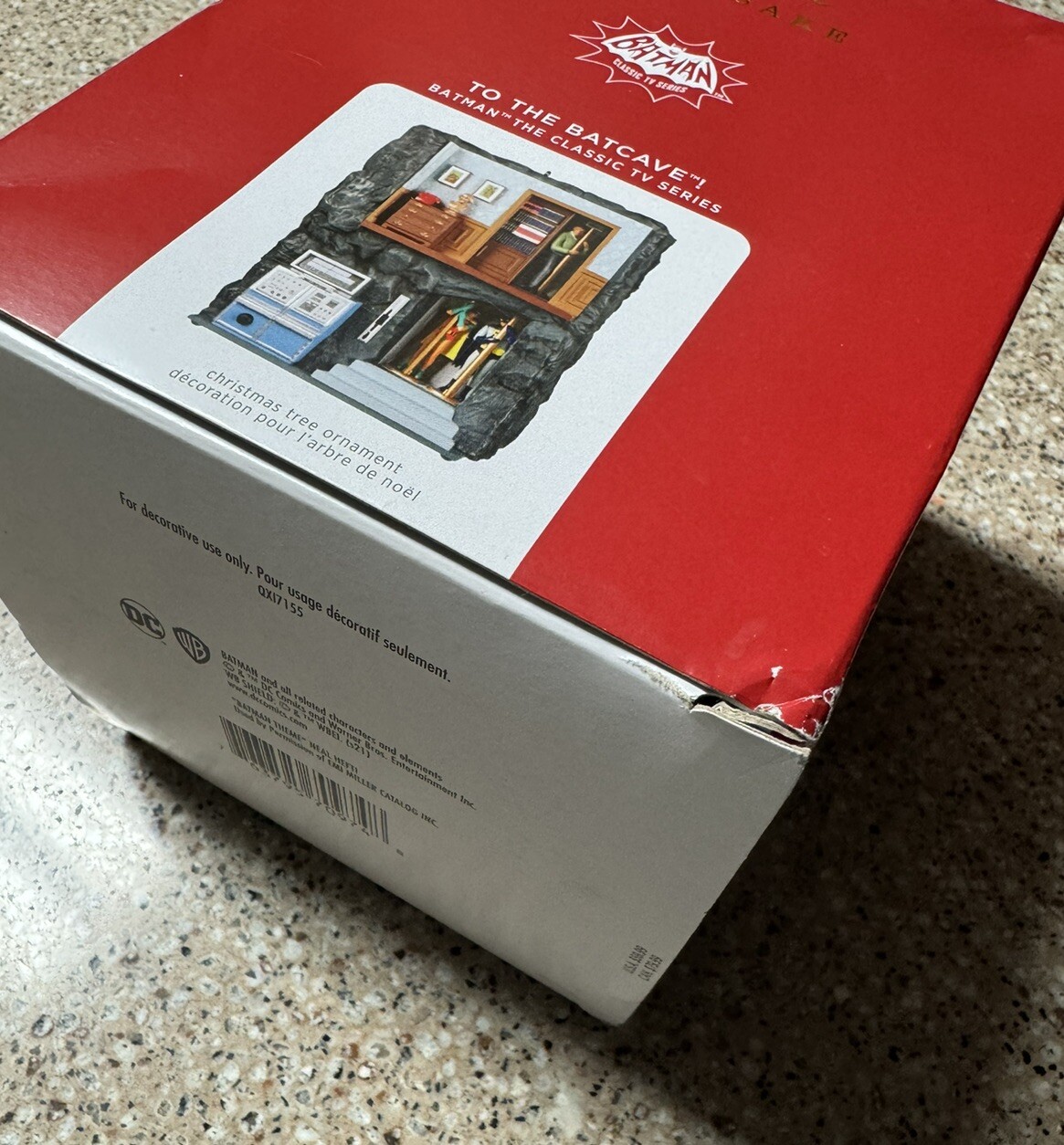 NEW HALLMARK KEEPSAKE ORNAMENT 2021 TO THE BATCAVE LIGHT SOUND