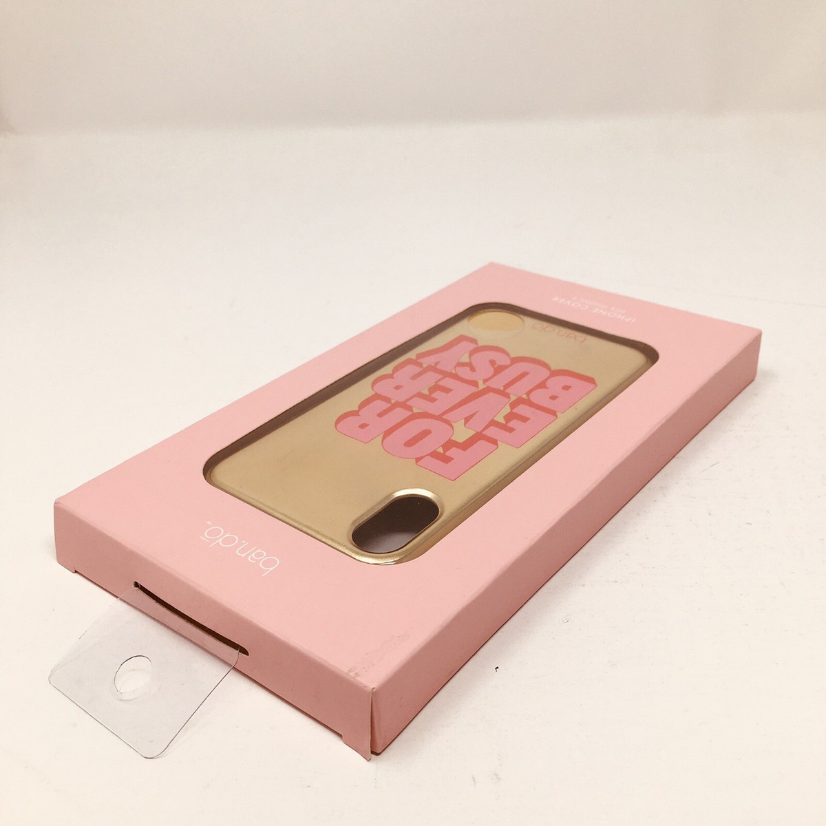 imoshion SilikonHülle mit Band für das Apple iPhone 17 Pro Max - Sand Pink imoshion SilikonHülle mit Band für das Apple iPhone 17 Pro Max - Sand Pink