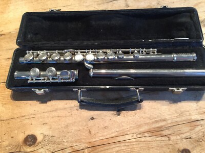 BEVORZUGTE ''''LUCETTE'''' SILBER NICKEL (ICH DENKE) FLÖTE IN ''''SELMER'''' HÜLLE