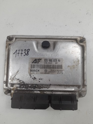 Original volkswagen  Motorsteuergerät ECU 038906019NA   0281011822