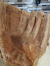 McGraw Model 157 Baseball Glove Right Hand Thrower - Vintage Glove -NICE POCKET 