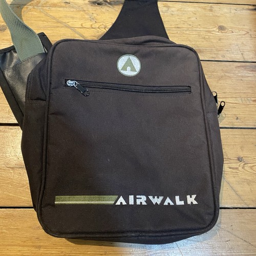 Vintage Airwalk Brown & Black Crossbody Sling Bag Y2K 90's Skate Surfwear - Picture 3 of 12