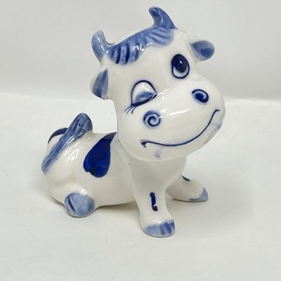 Vintage Delft Winking Cow Figurine Holland Blue & White 3 