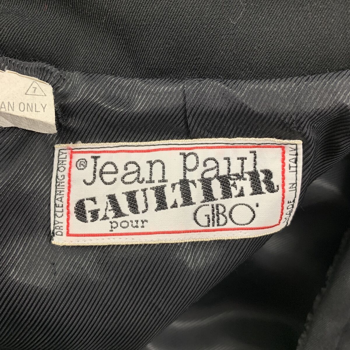Vintage 1980's JEAN PAUL GAULTIER pour GIBO Black Quilted Vintage 1980's JEAN PAUL GAULTIER pour GIBO Black Quilted