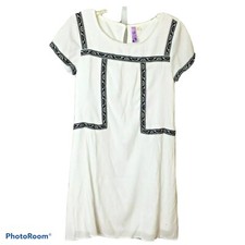 Alya Women's Shift Dress White Short Sleeve Crew Neck Style# 3843d Size Small