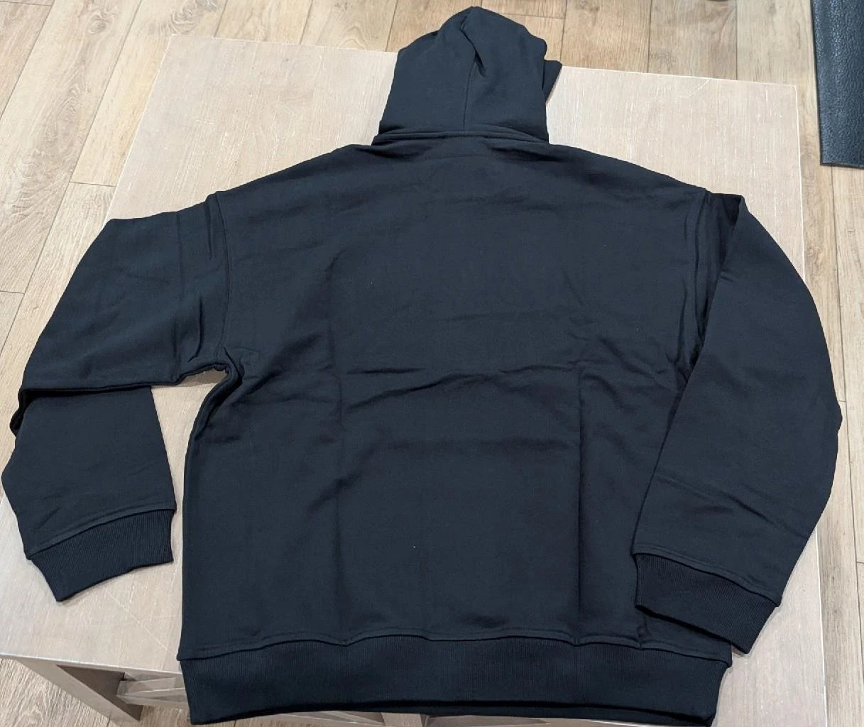 $375 Uomo Versace Jeans Couture Tonal Logo Pullover Pile Felpa con Cappuccio Nero Medium