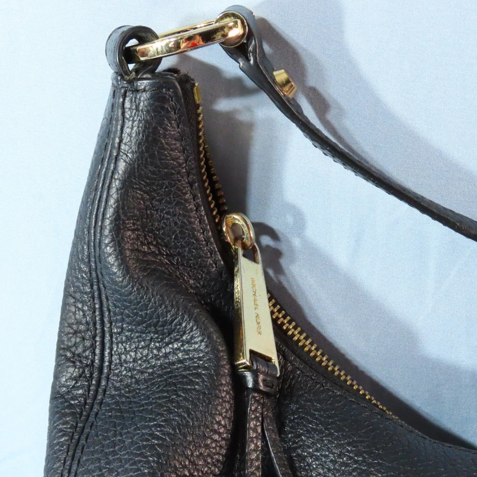 MICHAEL KORS Black Mandarin Leather RHEA ZIP SHOULDER HOBO Bag Purse GOLD ZIPPER - Image 3 of 4