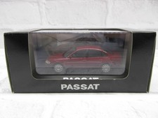 1/43 Volkswagen Passat PASSAT B5 red Collectables 17+