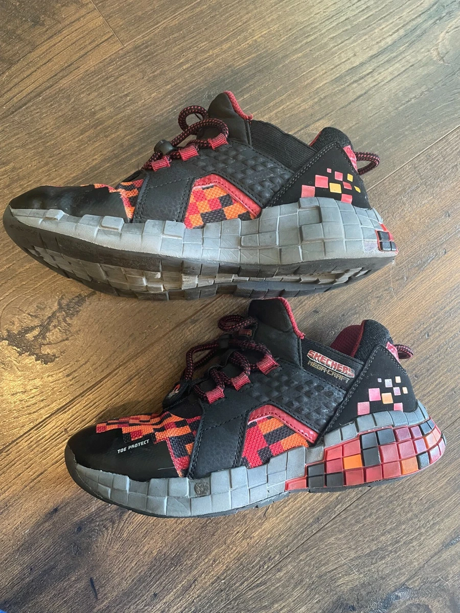 Boys skechers hotsell size 3