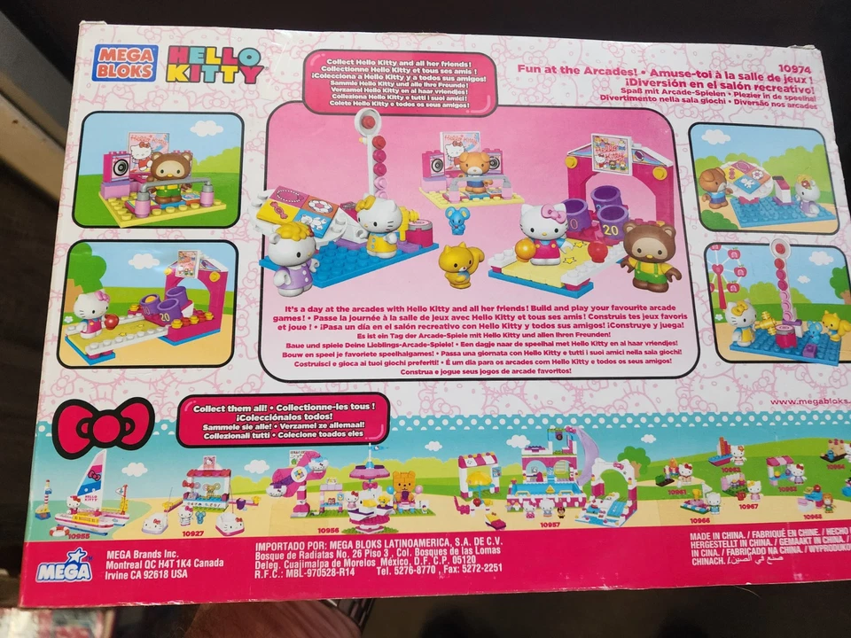 New 2014 MEGA BLOKS 10974 Hello Kitty FUN AT THE ARCADES! Play Set - Image 2 of 2