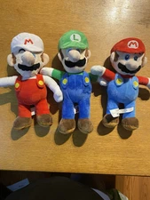 Nintendo Super Mario Bros Plush Lot of 3 Mario Luigi White Hat Mario Plush