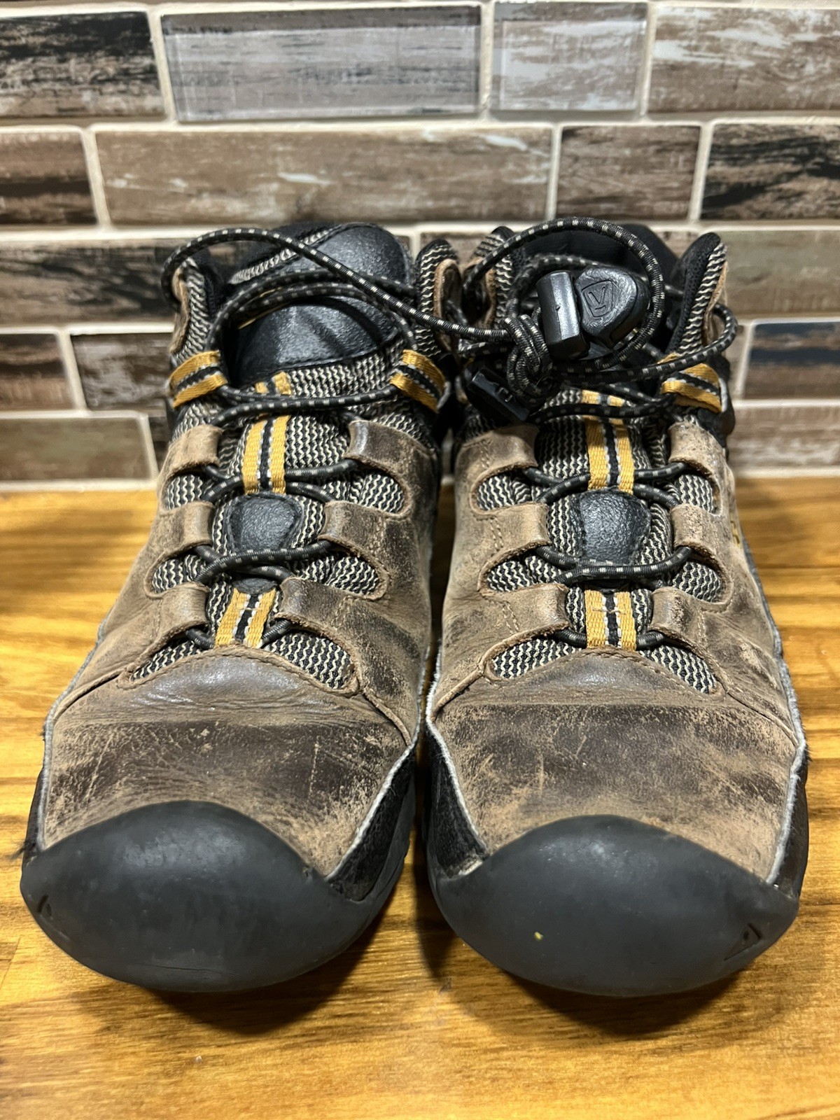 Scarpe da trekking alte in pelle marrone Keen taglia 1
