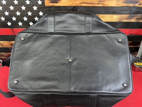 Coach Signature Pebbled Leather Men’s Women’s Weekender Travel Duffel With Tag - Picture 5 of 5