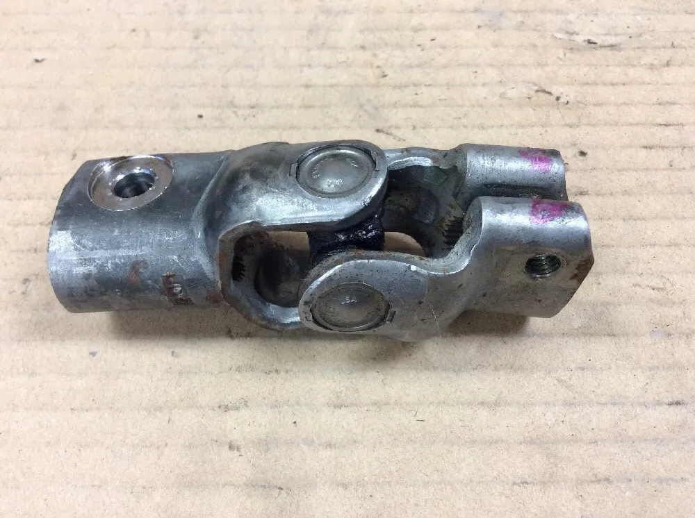 94 95 96 97 98 99 00 01 Integra Steering Column Shaft U Joint B